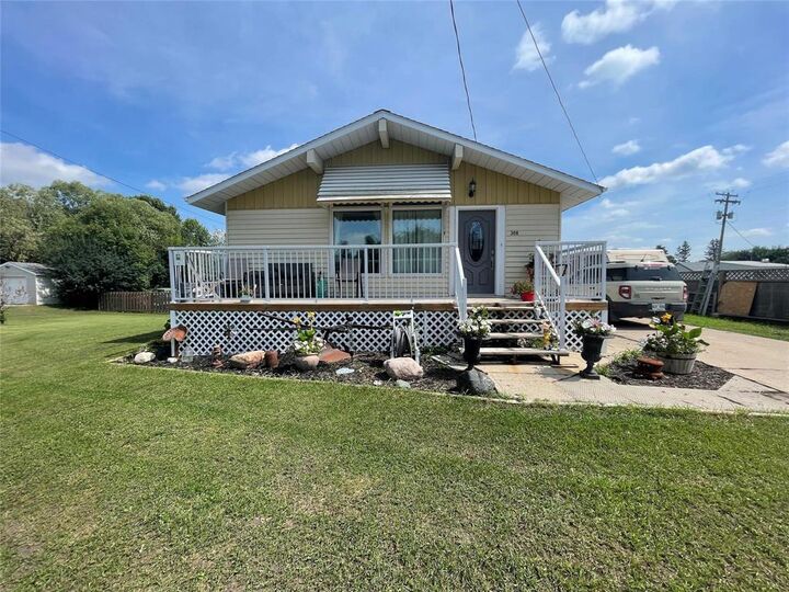 308 Young Street  Carberry MB R0K 0H0 photo