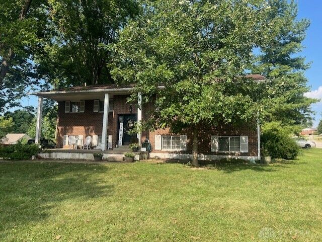 Property Photo:  201 Moder Drive  OH 45050 
