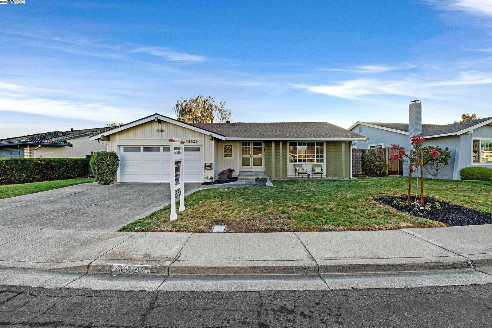 Property Photo: 35629 Dee Pl CA 94536