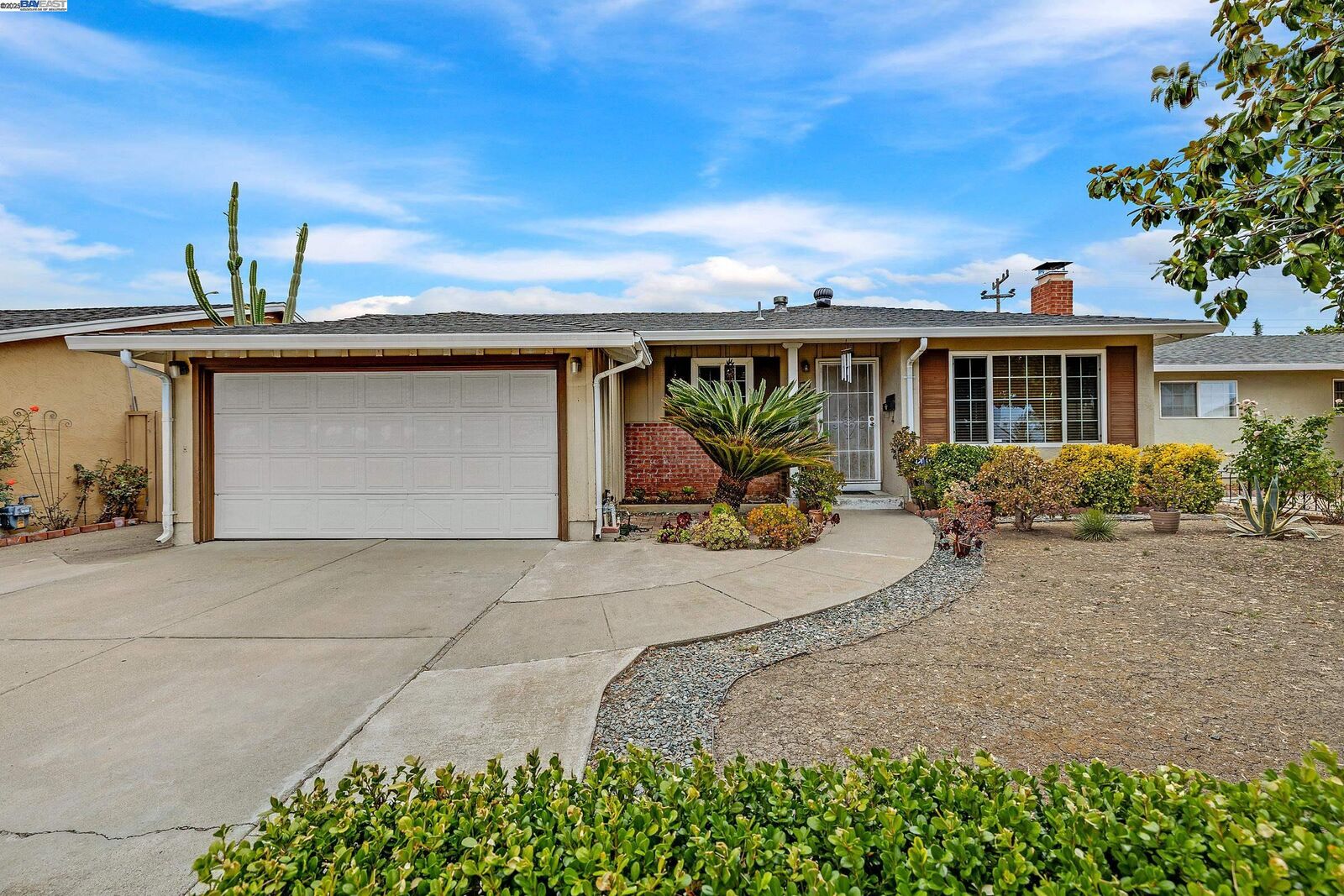 Property Photo:  39672 Blacow Rd  CA 94538 