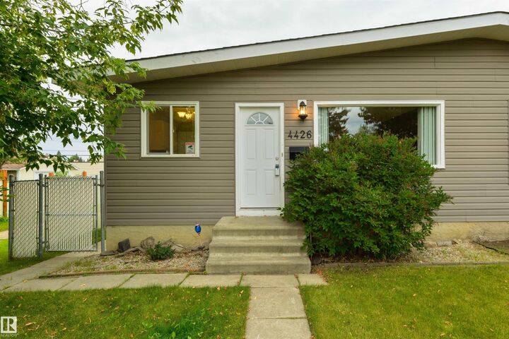 Property Photo: 4426 47 Street AB T7Z 1H9