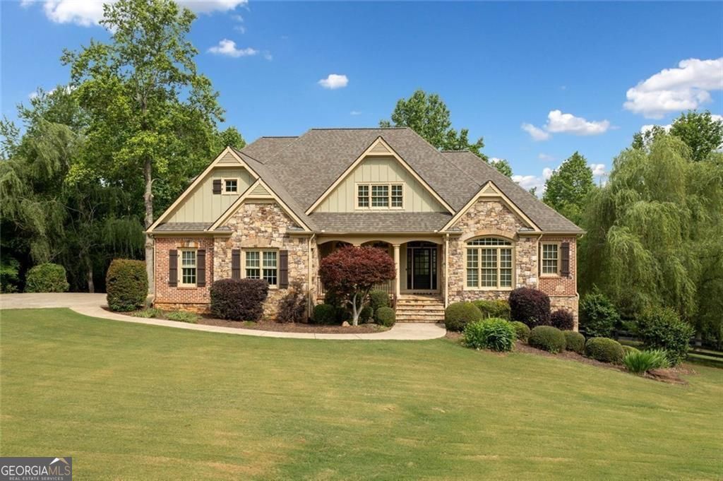 Property Photo:  300 Hemlock Cove  GA 30107 