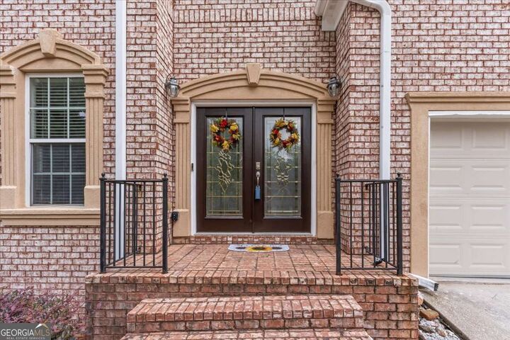Property Photo: 3113 Brians Creek Drive SE GA 30013
