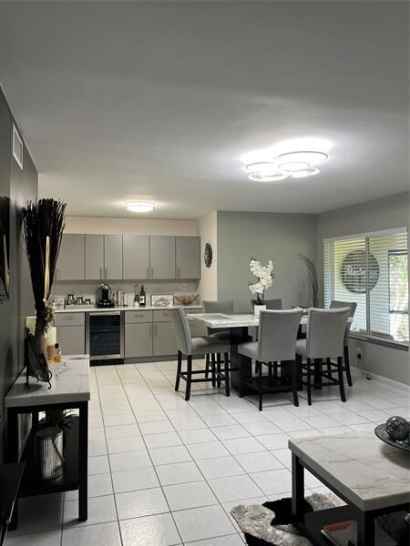 Property Photo:  113 Lake Pine Circle C-1  FL 33463 