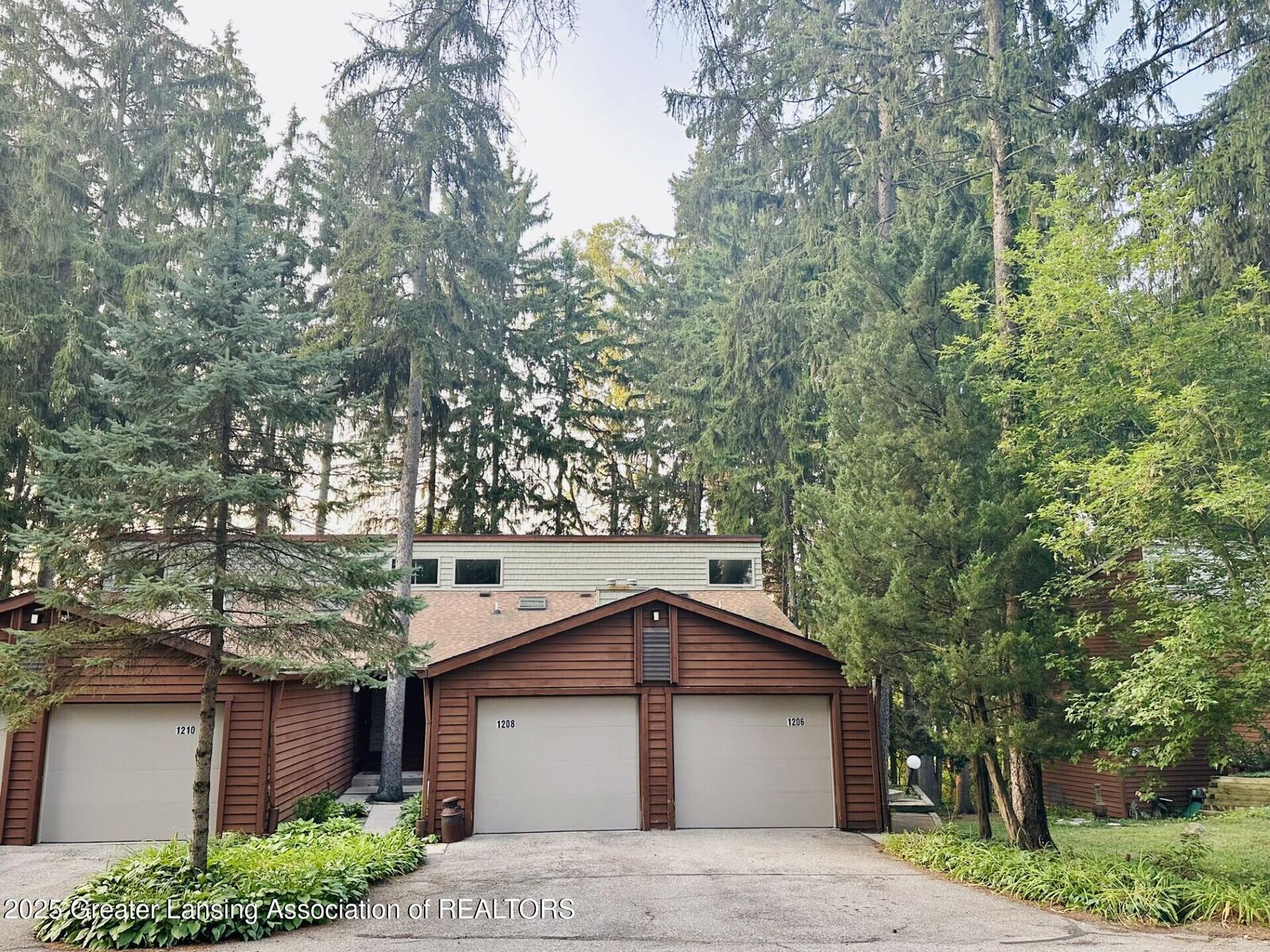 Property Photo:  1206 Academic Way  MI 48840 