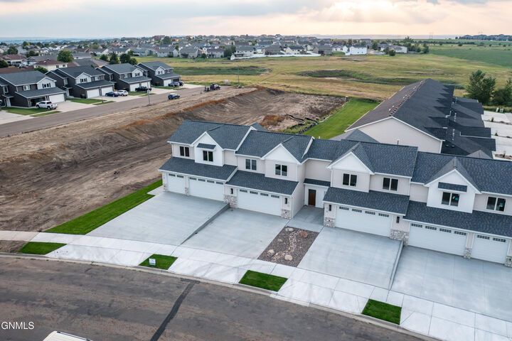 5108 Durango Drive  Bismarck ND 58503 photo