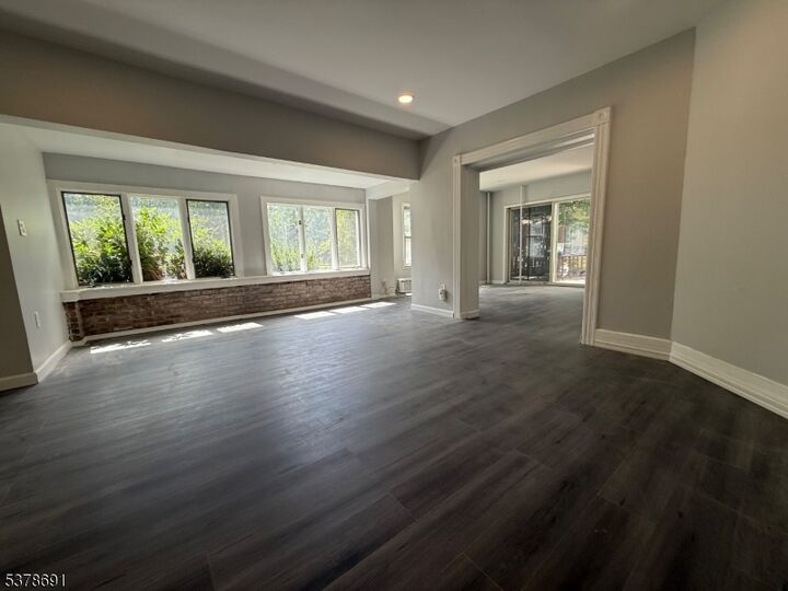 Property Photo:  128 Main St  NJ 07871 