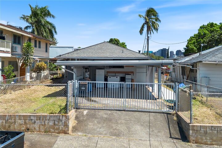 1457 Kokea Street  Honolulu HI 96817 photo