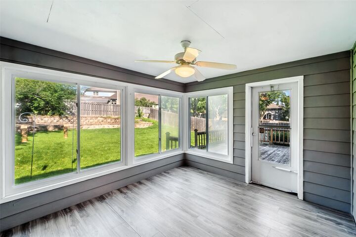 Property Photo:  205 S 29th Street  IA 50265 