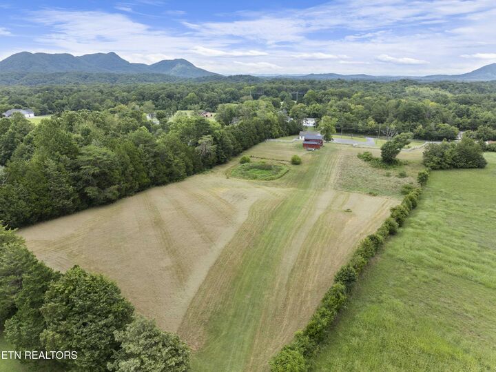 Property Photo: 0 Tazewell Pike TN 37779