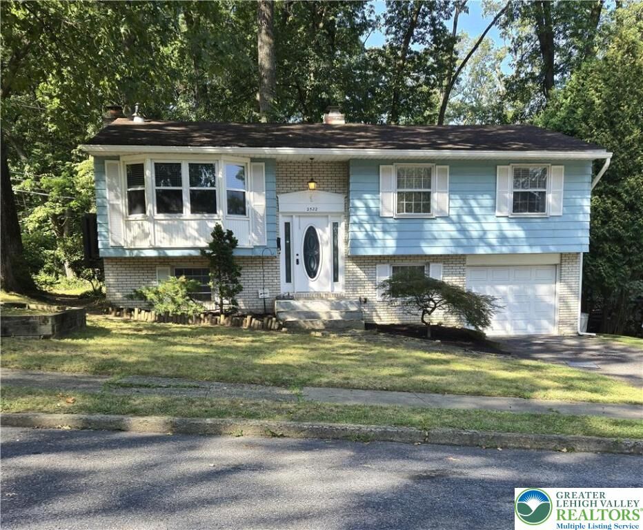 Property Photo:  2522 S Church Street  PA 18103