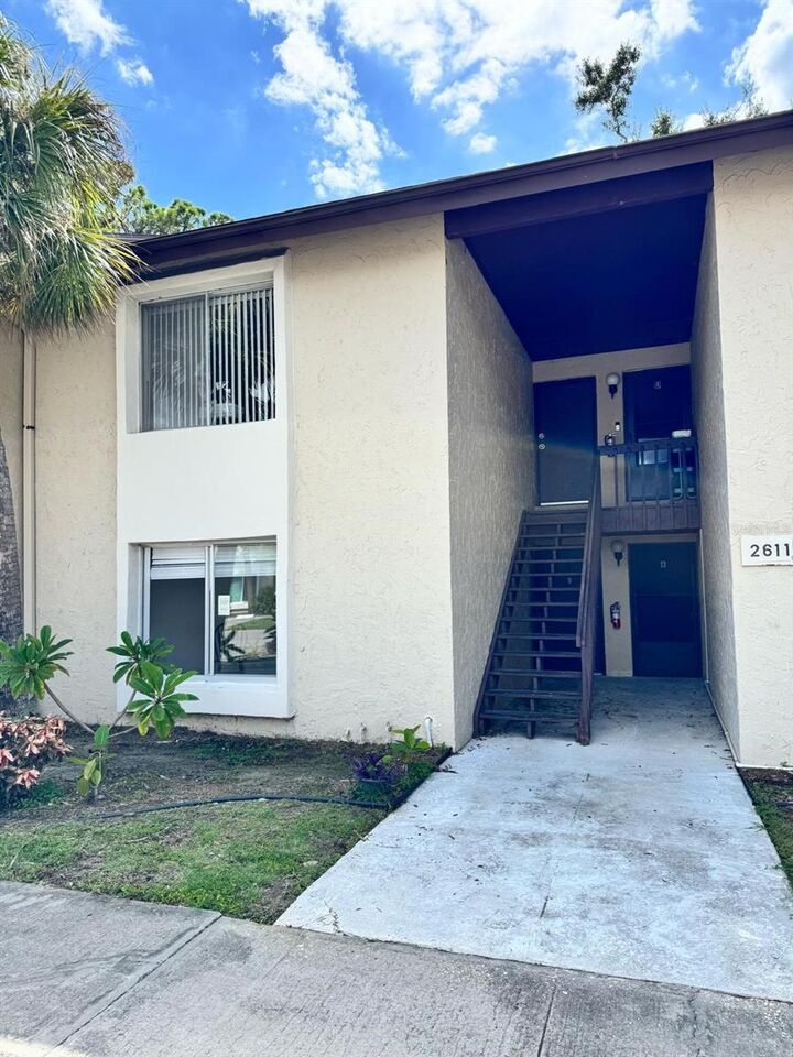 2611 Pine Lake Terrace A  Sarasota FL 34237 photo