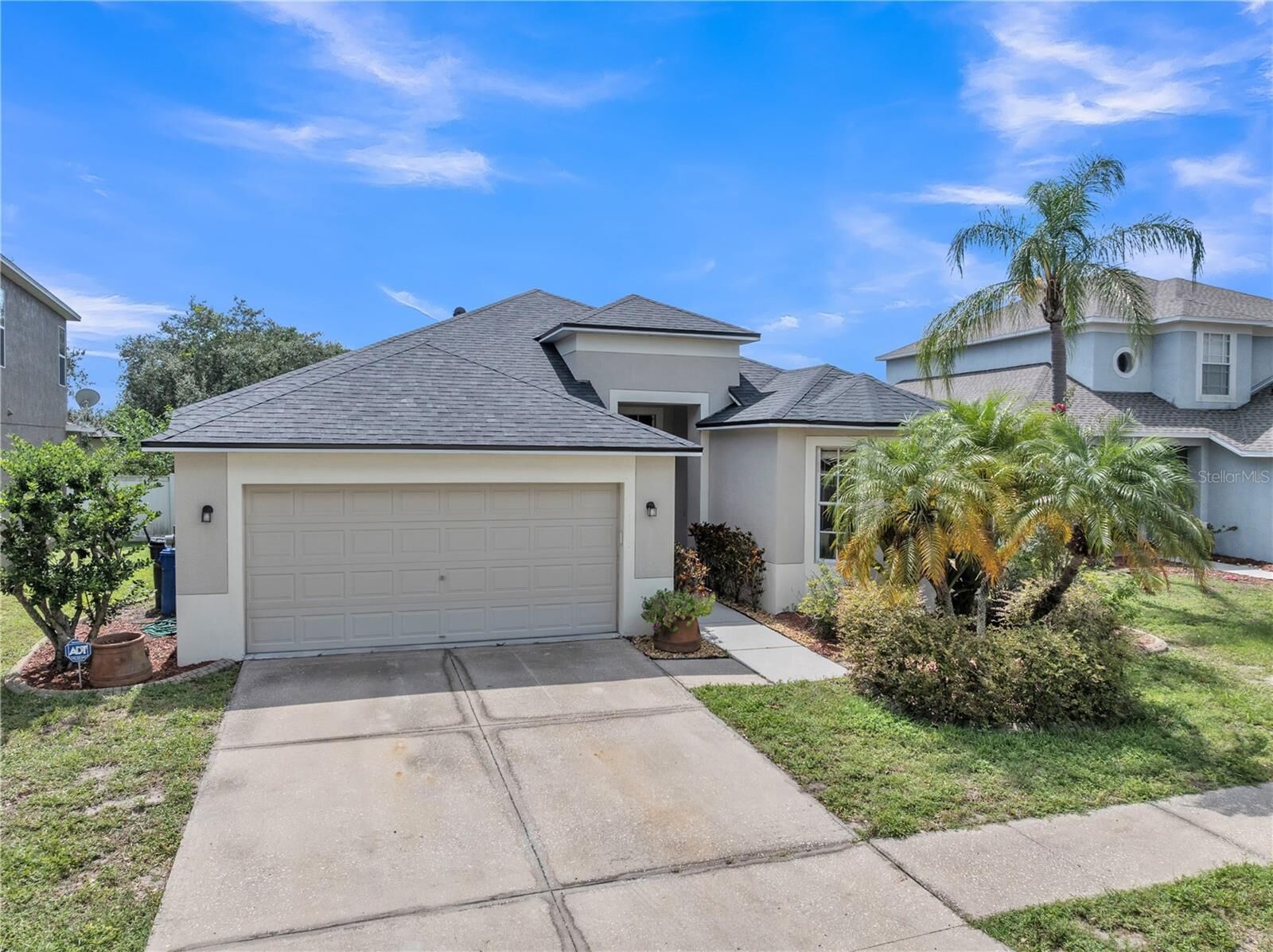 Property Photo:  8304 Moccasin Trail Drive  FL 33569 