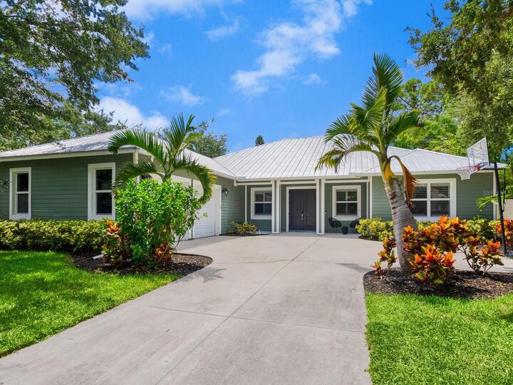 1760 Arlington Street  Sarasota FL 34239 photo