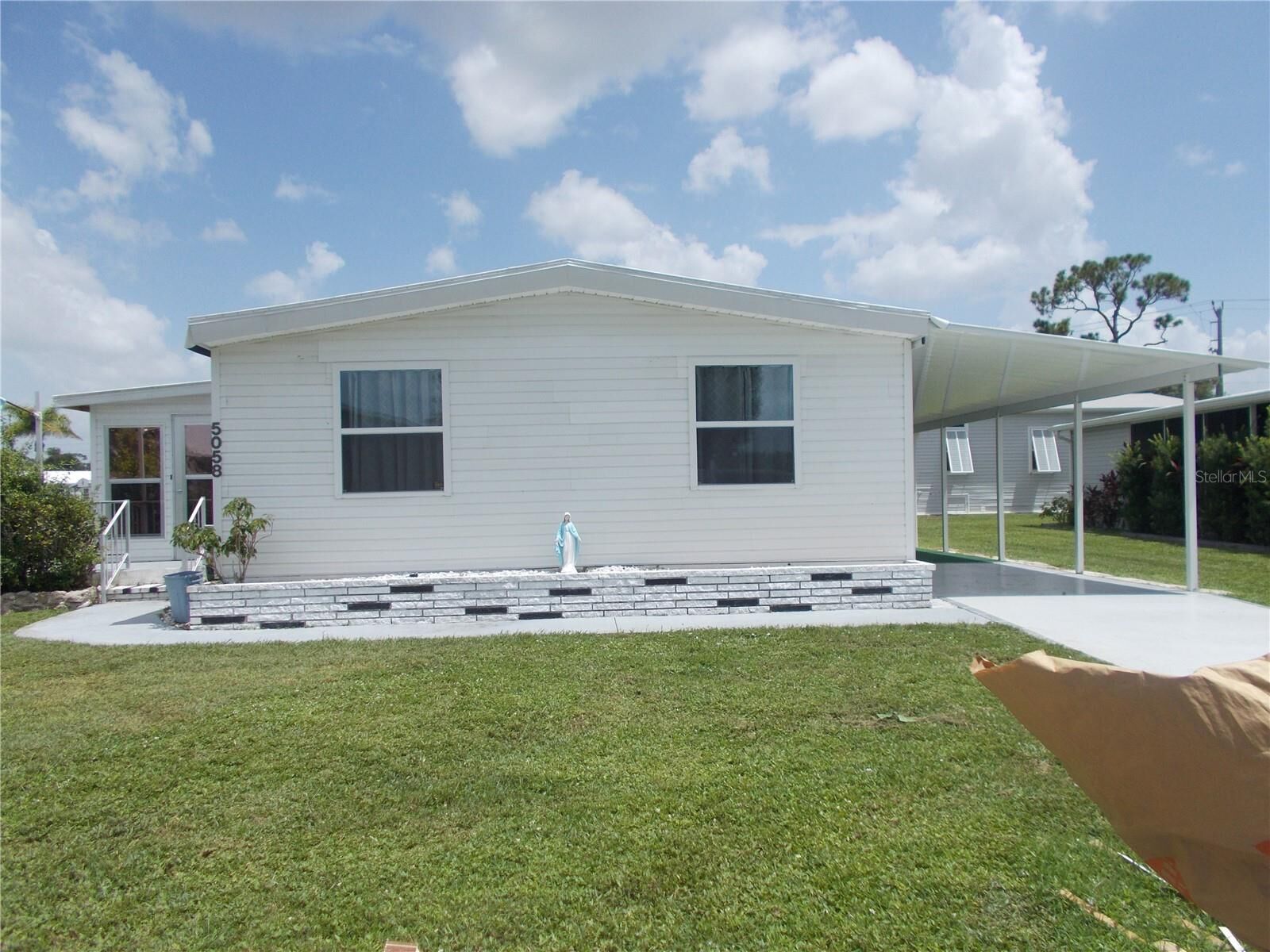 Property Photo:  5058 Palena Boulevard  FL 34287 