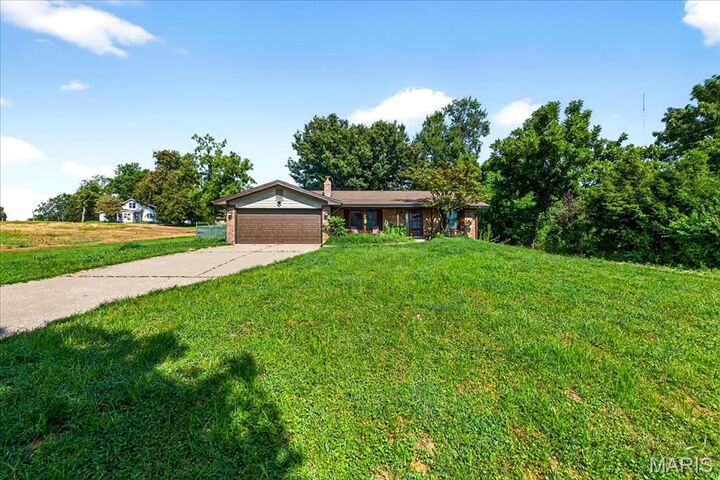Property Photo: 19726 Old Jamestown Road MO 63034