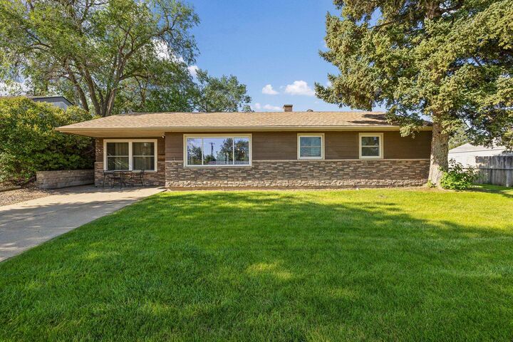 Property Photo: 407 E Indiana Street SD 57701