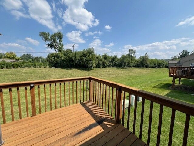 Property Photo:  1452 Mackenzie Lane  IL 60120 