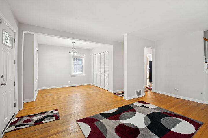 Property Photo:  4631 N Lawler Avenue  IL 60630 