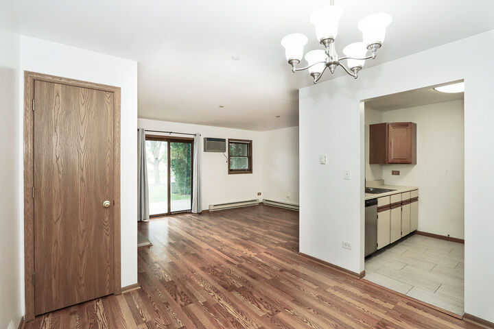 Property Photo: 1330 Cunat Court 1B IL 60156
