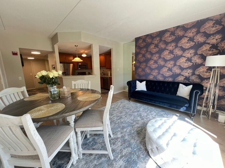 Property Photo:  855 E 22nd Street 206  IL 60148 