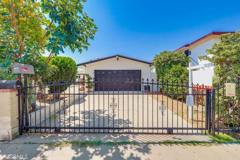 Property Photo:  6127 Wilcox Avenue  CA 90270 