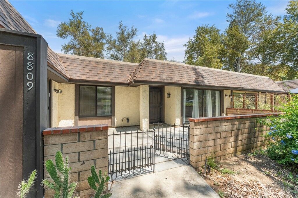 Property Photo:  8809 Amigos Place  CA 92504 