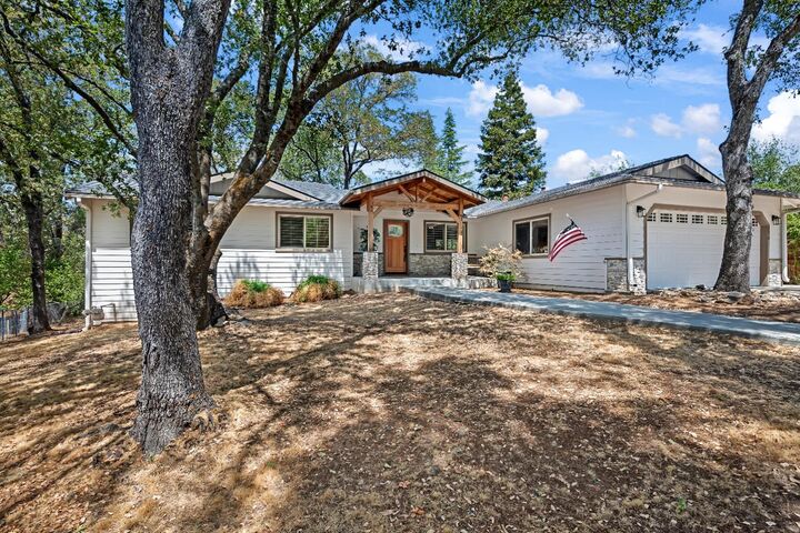 Property Photo: 2578 King Edward Court CA 95762