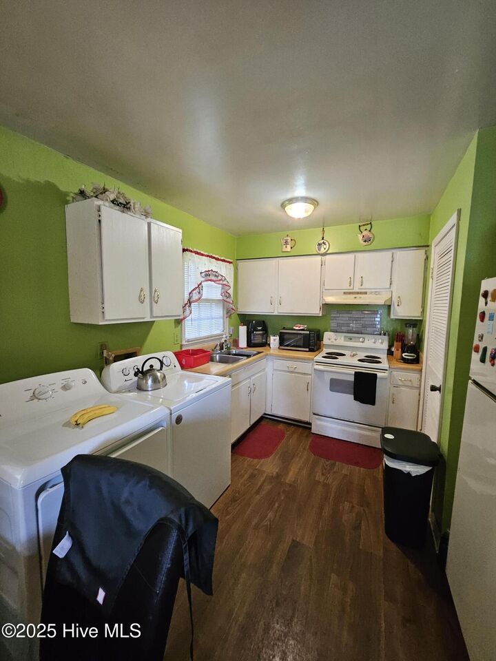 Property Photo: 602 Factory Street NC 27909