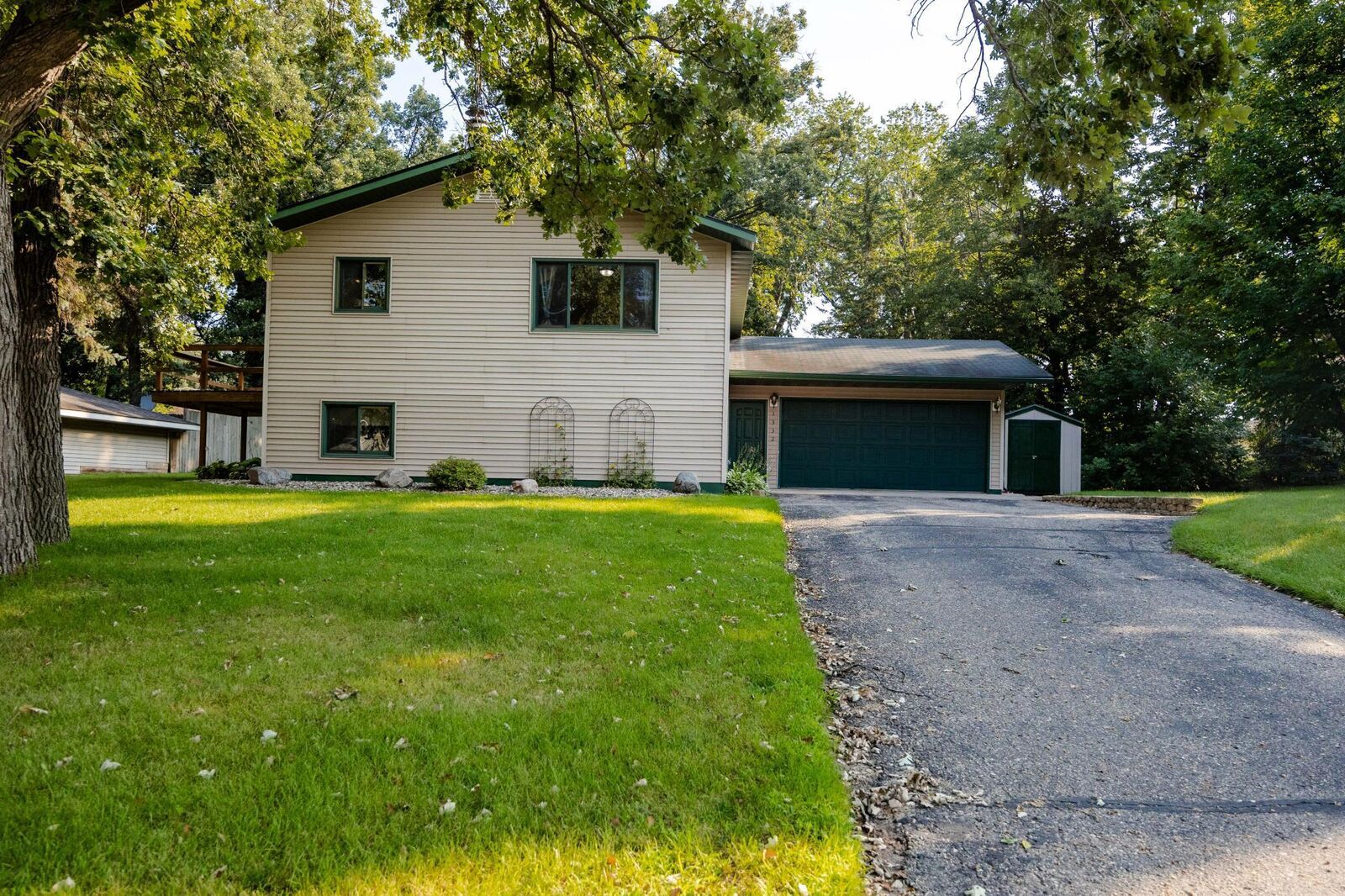 Property Photo: 1332 Lori Avenue MN 56501