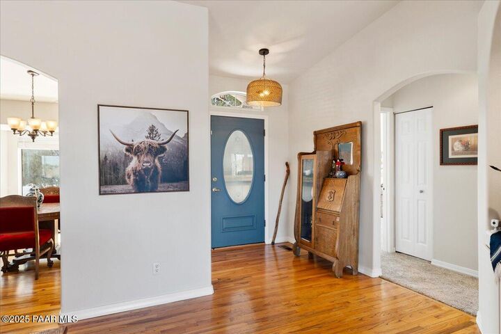 Property Photo: 1550 Neoga Circle AZ 86327
