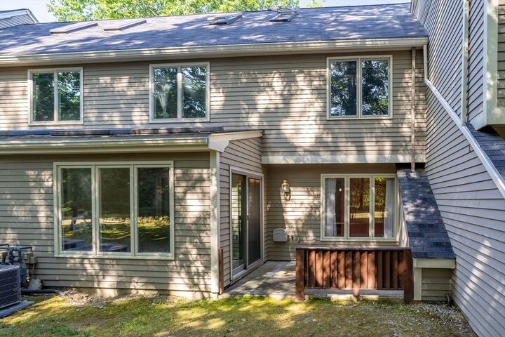 Property Photo:  8 Iris Way 8  MA 01830 