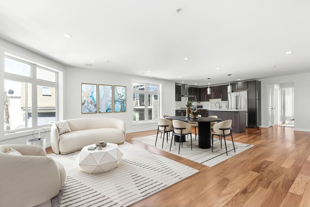 Property Photo:  112 W Ninth Unit 2  MA 02127 