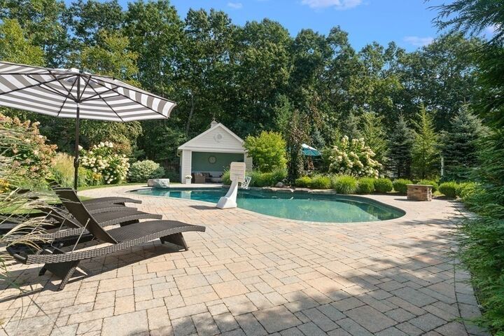 Property Photo: 2 Hemlock Lane MA 01834