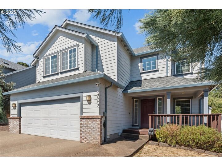 Property Photo:  2663 Cambridge St  OR 97068 