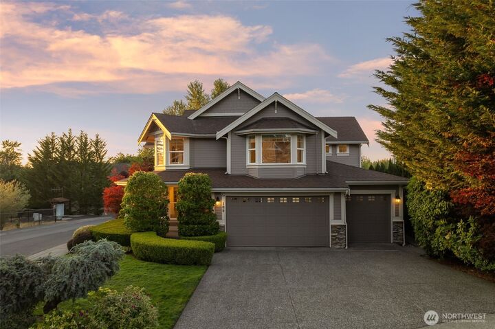 Property Photo:  108  239th Way SE  WA 98074 