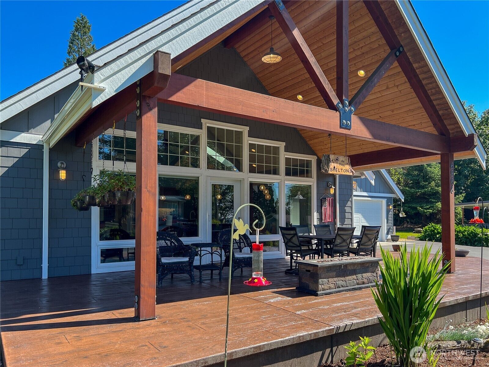 Property Photo:  6968  Birch Bay Dr.  WA 98230 