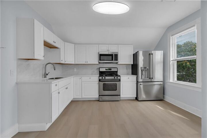 Property Photo:  131 Wendell Street 3  RI 02909 