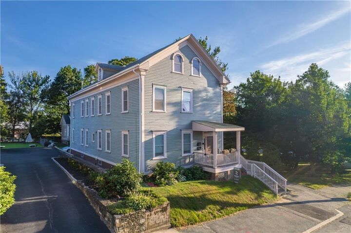 121 Doyle Avenue 2  Providence RI 02906 photo
