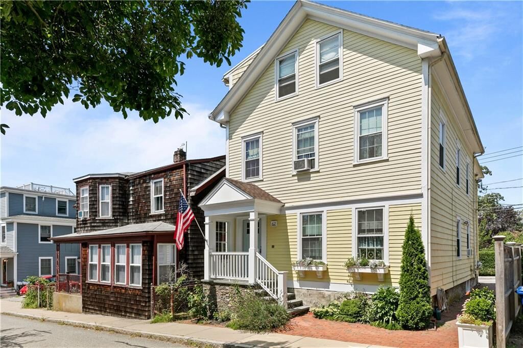 Property Photo:  62 Dixon Street  RI 02840 