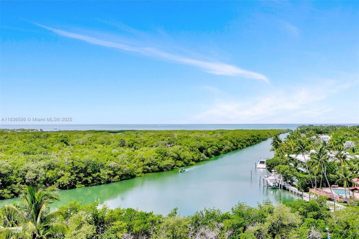 Property Photo:  1121 Crandon Blvd E708  FL 33149 