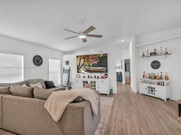 Property Photo:  18424 NW 21st St  FL 33029 