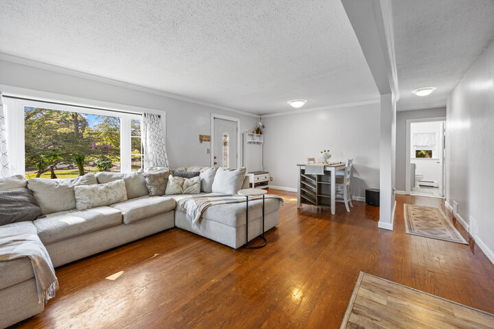 Property Photo:  38 Locust Street  CT 06450 
