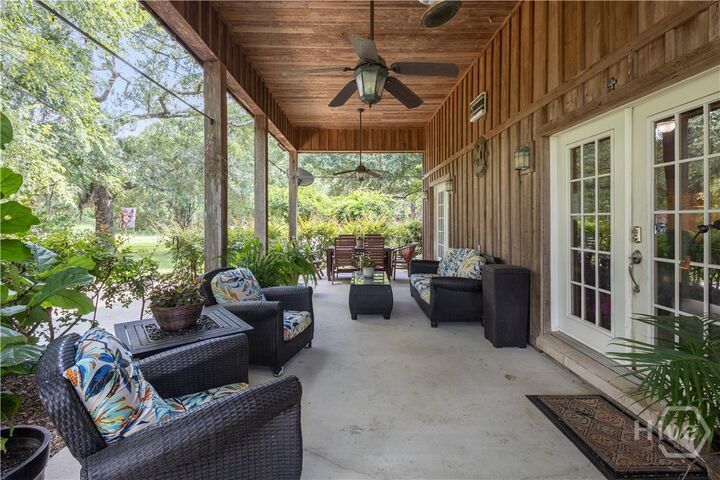 Property Photo: 559 Cumberland Road GA 31543