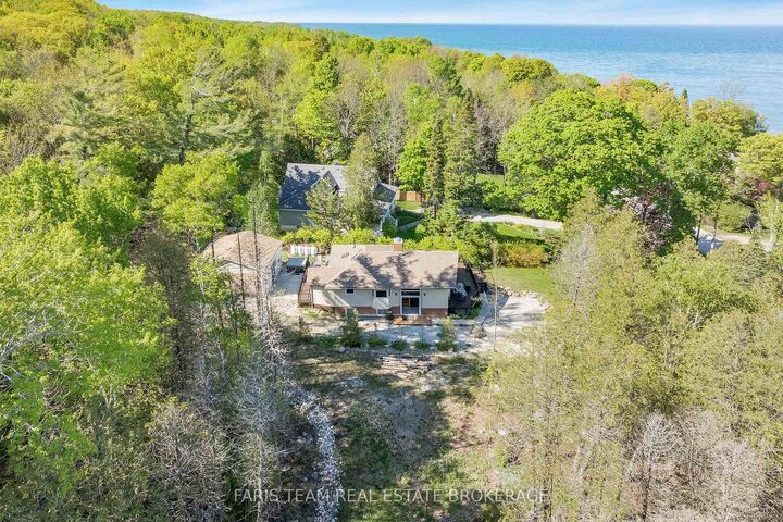 Property Photo:  328 Cedar Avenue  ON N4L 1W5 