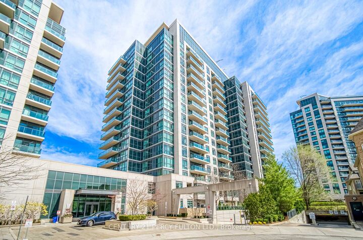 Photo de la propriété: 35 Brian Peck Crescent 504 ON M4G 0A5