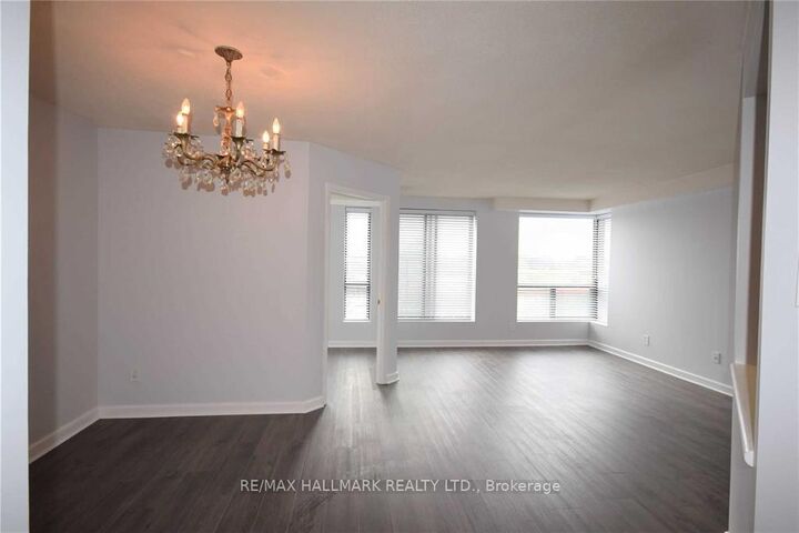 Property Photo: 500 Glencairn Avenue 409 ON M6B 1Z1