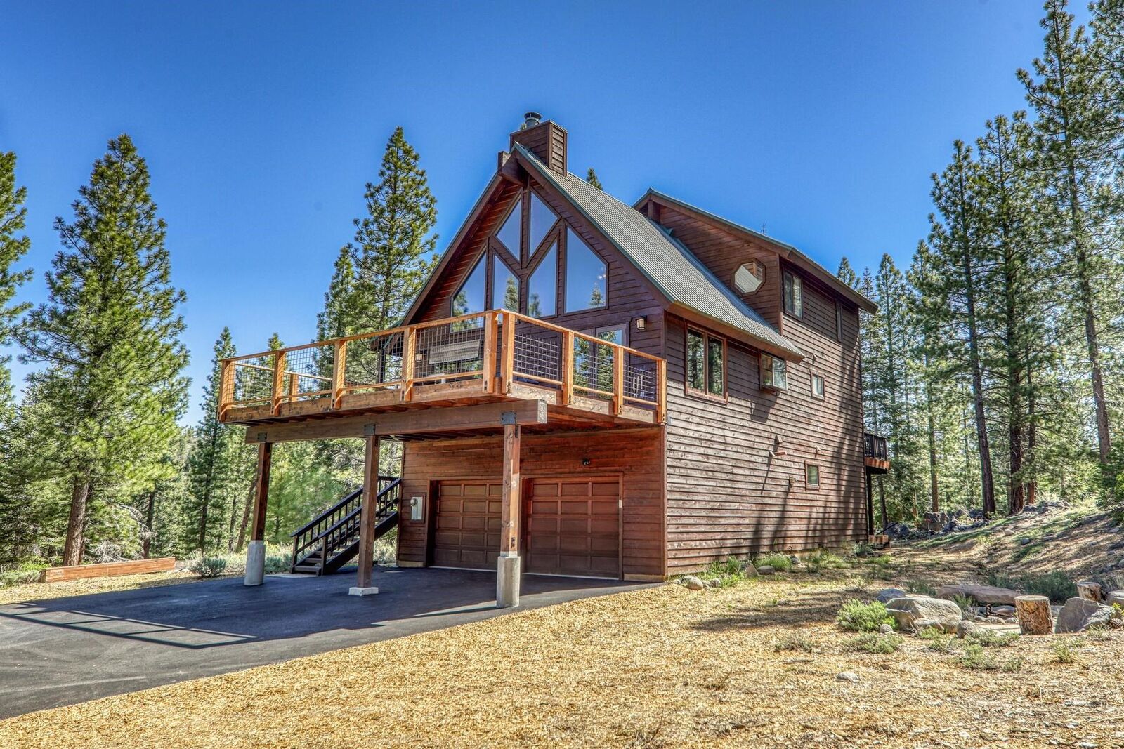 Property Photo: 17768 Stoney Point Place CA 96161