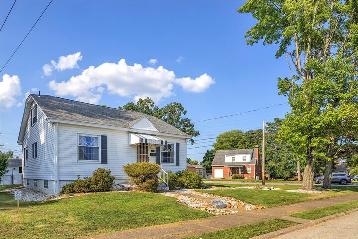 Property Photo:  645 Earl Avenue  PA 15068 