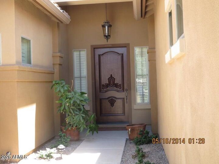 Property Photo: 1423 E Zion Way AZ 85249